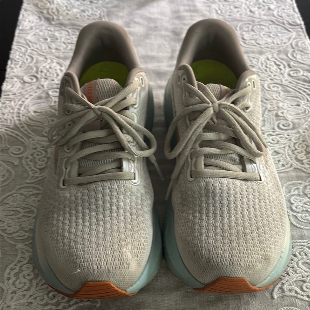 Brooks Cream and Orange Athletic Shoes with Cushioned Midsole